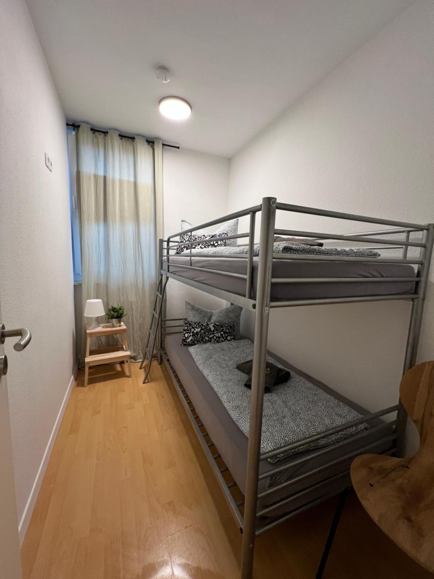 Apartment Humboldt 3 Schlafzimmer,Wifi, Netflix Parken, Terrasse, Klimatisiert, Naehe Zentrum 예나 외부 사진