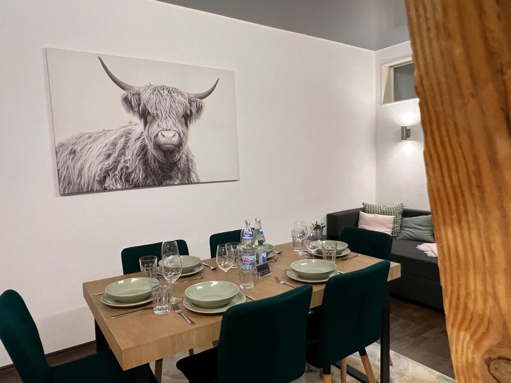 Apartment Humboldt 3 Schlafzimmer,Wifi, Netflix Parken, Terrasse, Klimatisiert, Naehe Zentrum 예나 외부 사진